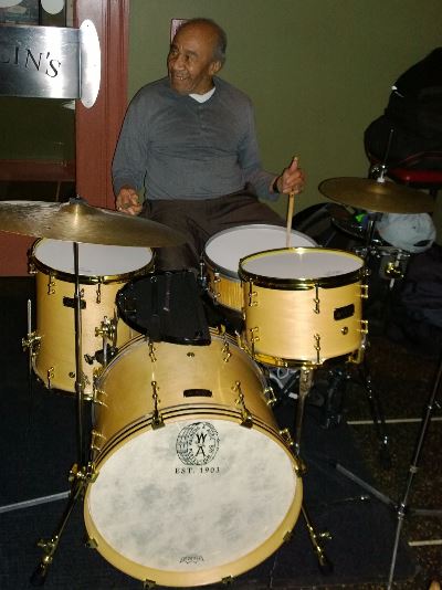 Harold Layne Walberg & Auge6.jpg